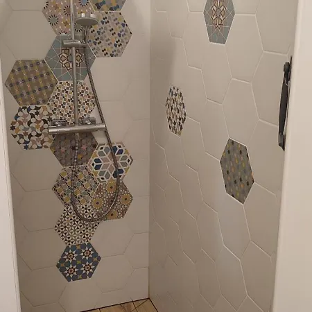 Le Petit Clazayeen *