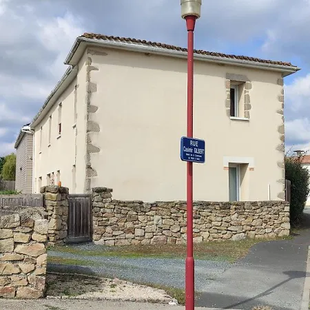 アパート Le Petit Clazayeen *